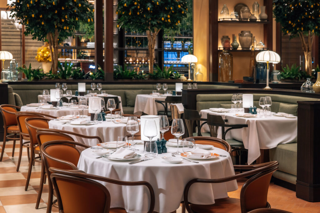 fine dining at mamabella